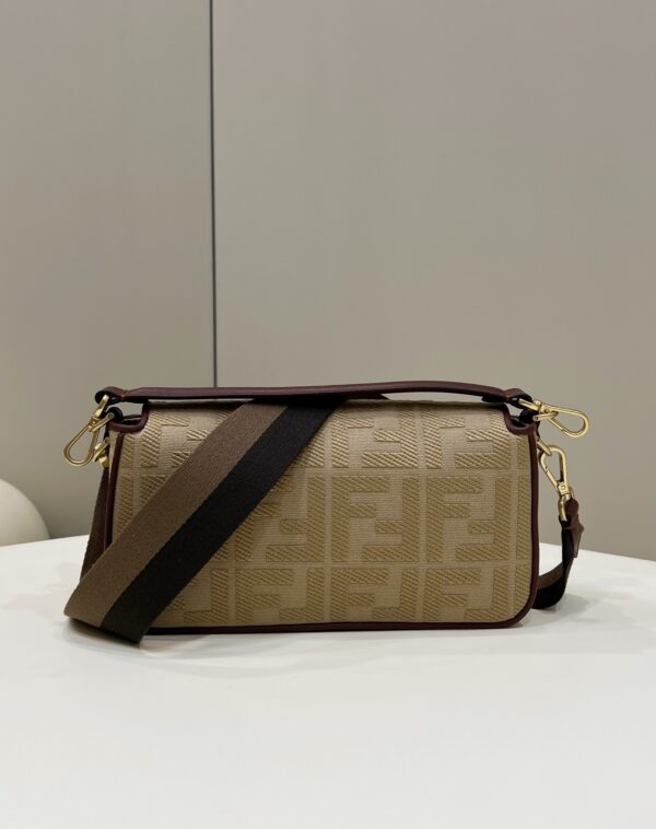 Fendi Baguette