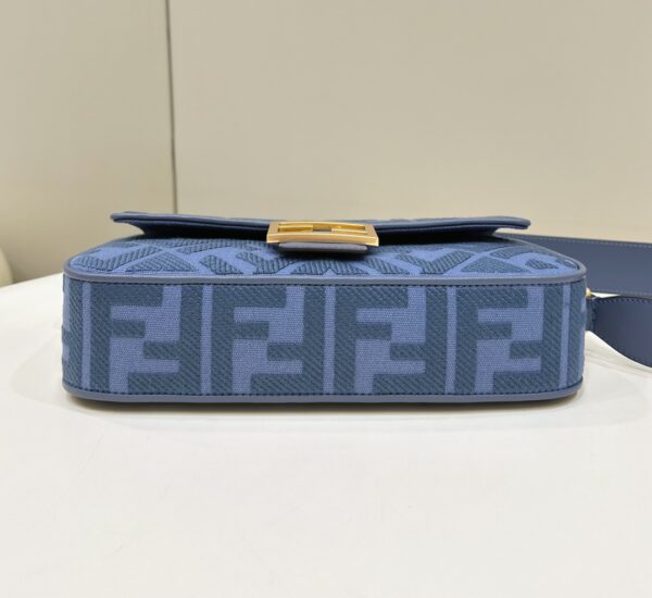 Fendi Baguette