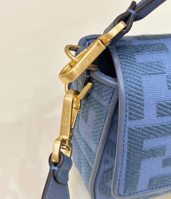 Fendi Baguette