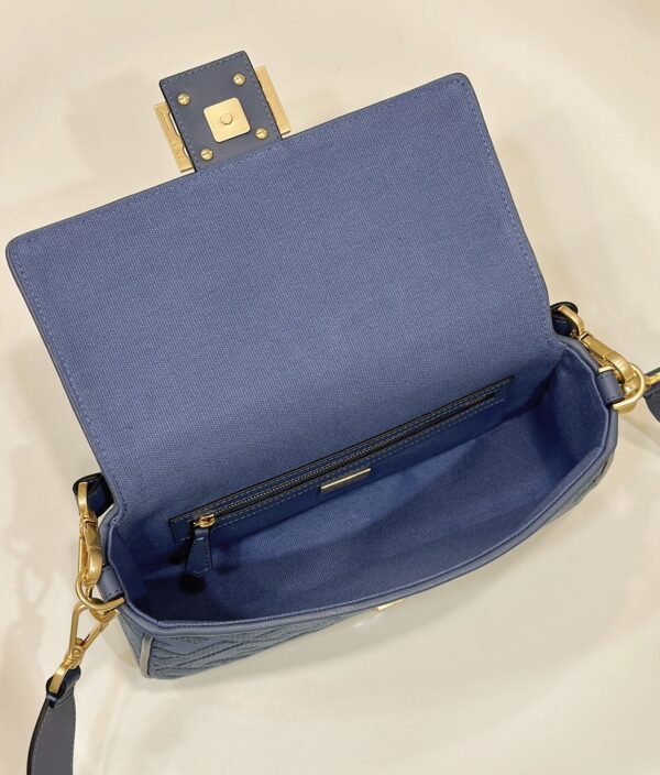 Fendi Baguette