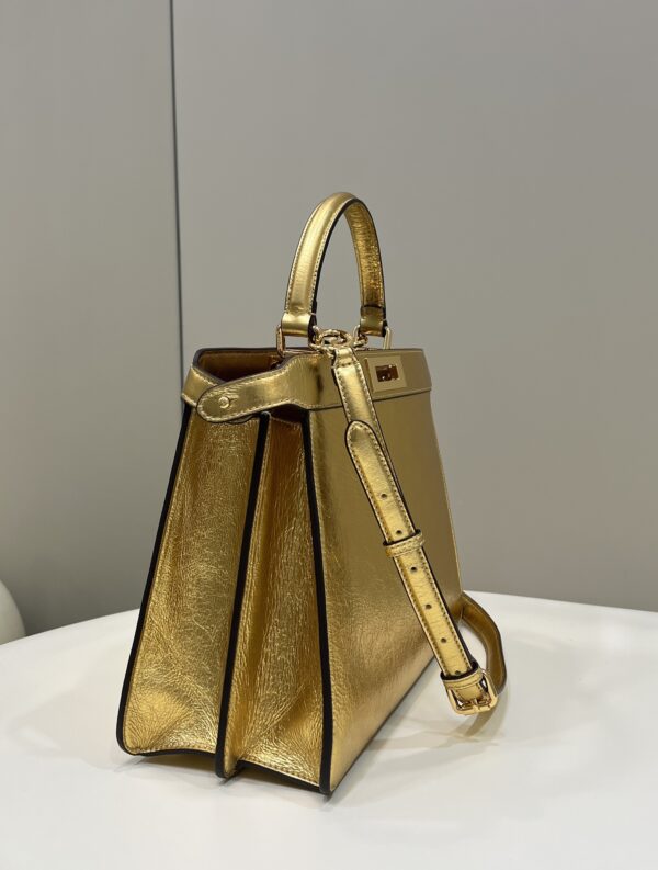 Fendi New Style  Peekaboo I See U