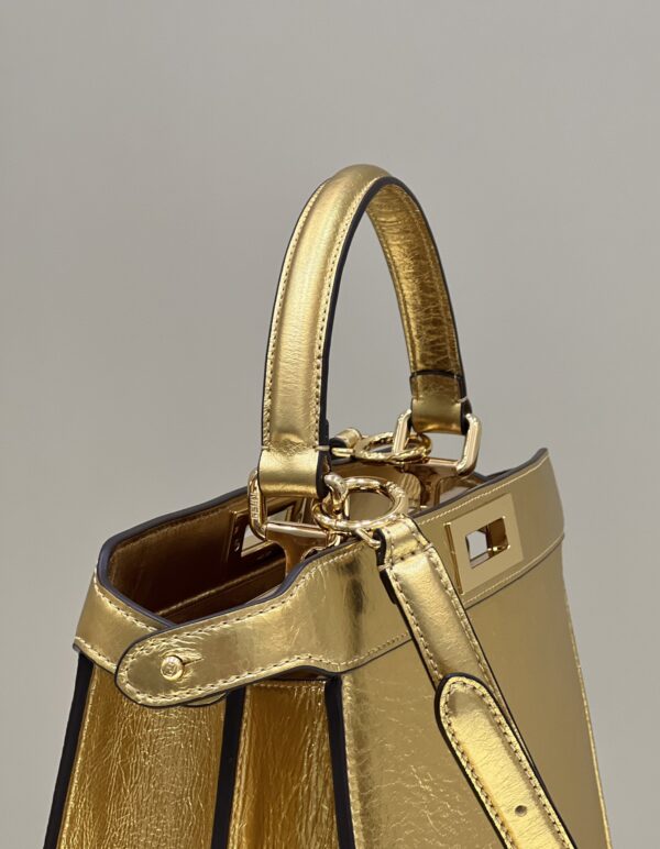 Fendi New Style  Peekaboo I See U