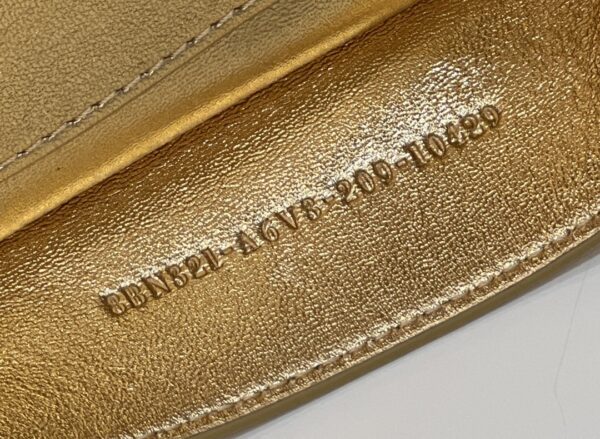 Fendi New Style  Peekaboo I See U