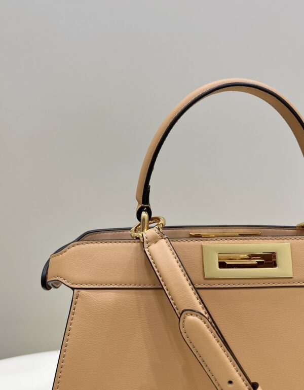Fendi New Style  Peekaboo I See U