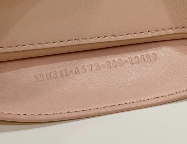 Fendi New Style  Peekaboo I See U