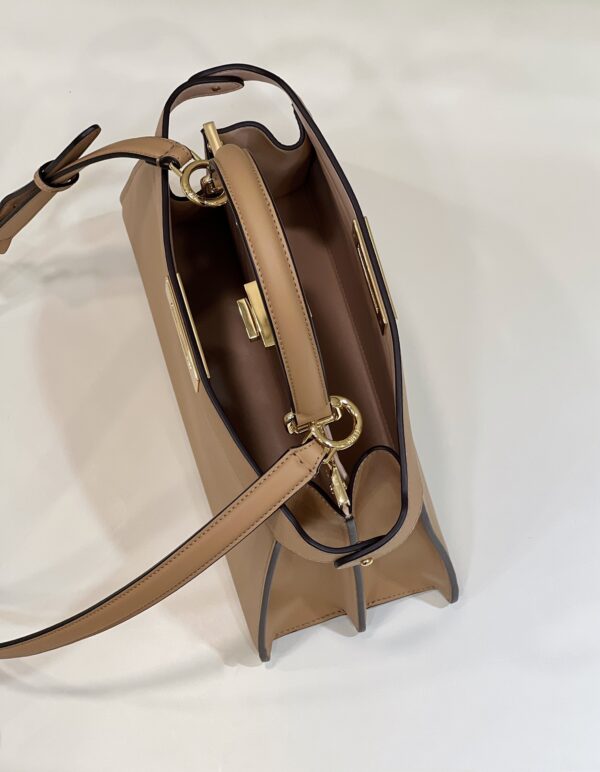 Fendi New Style  Peekaboo I See U