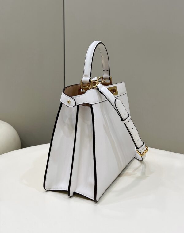 Fendi New Style  Peekaboo I See U