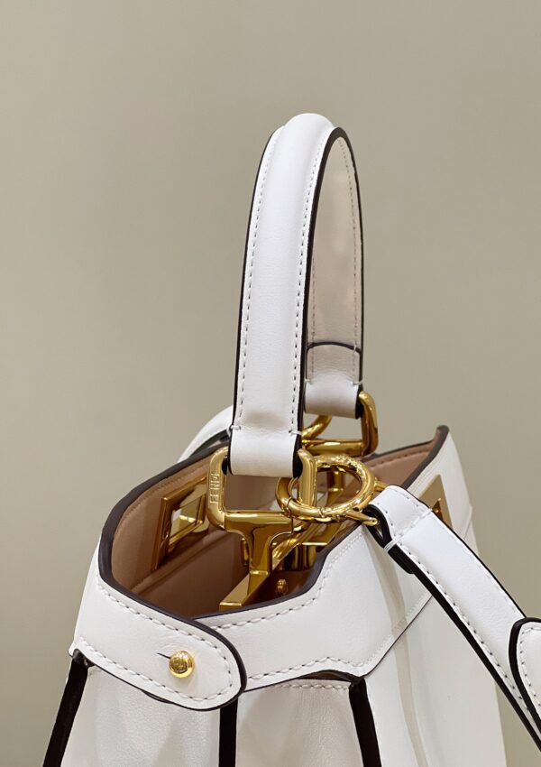 Fendi New Style  Peekaboo I See U