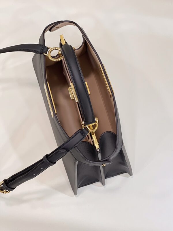 Fendi New Style  Peekaboo I See U