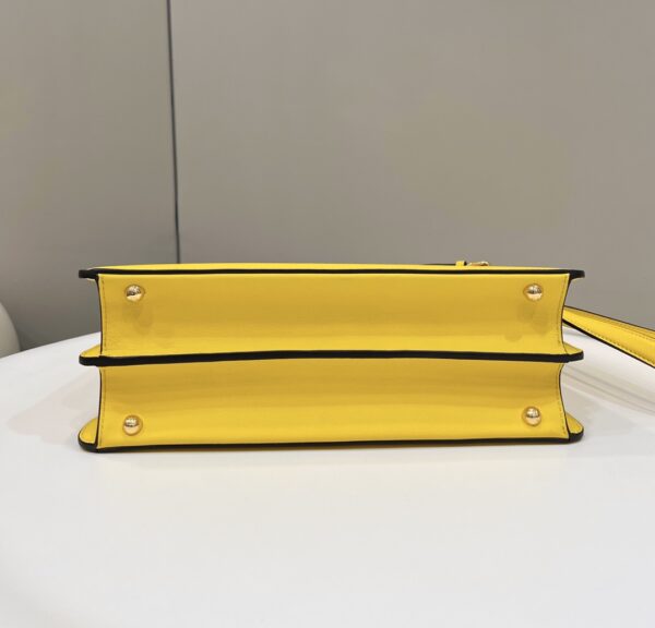 Fendi New Style  Peekaboo I See U