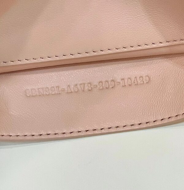 Fendi New Style  Peekaboo I See U