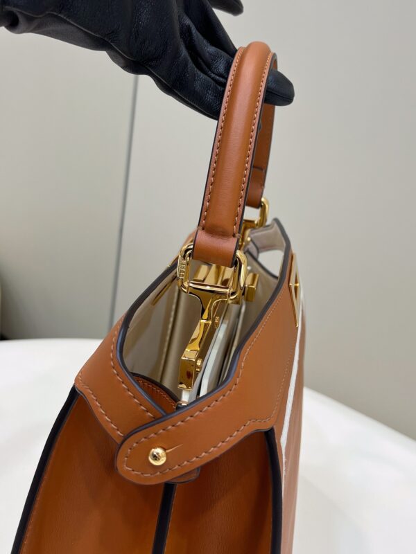 Fendi New Style  Peekaboo I See U