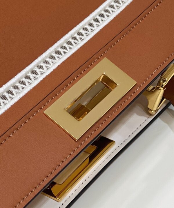 Fendi New Style  Peekaboo I See U
