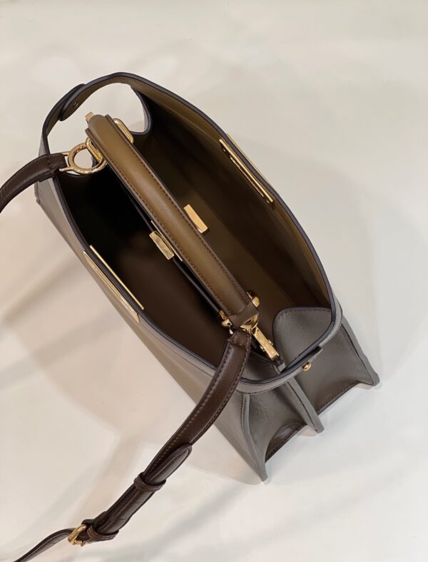 Fendi New Style  Peekaboo I See U