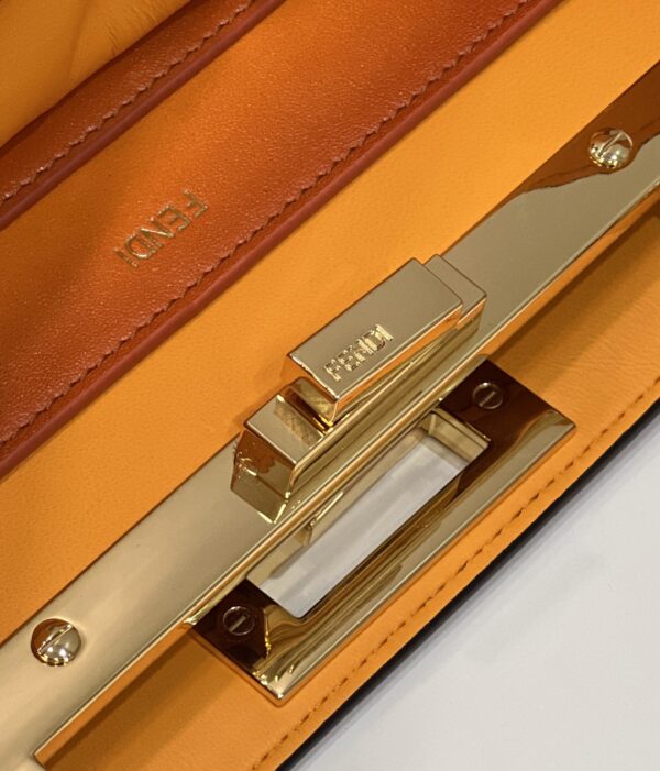 Fendi New Style  Peekaboo I See U