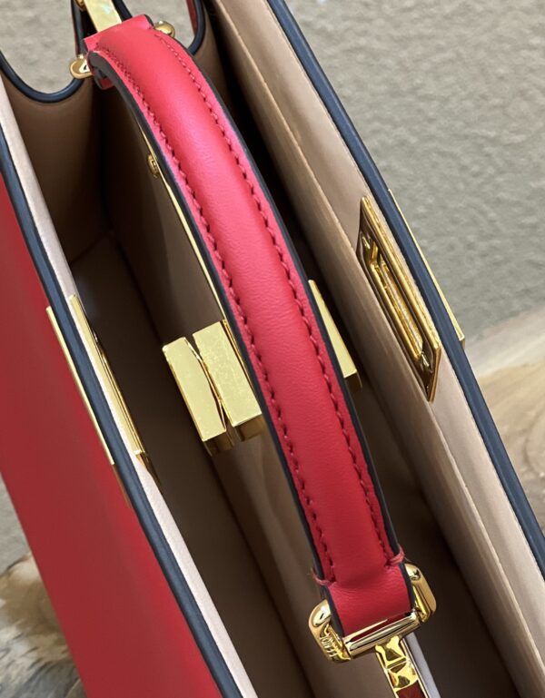 Fendi Peekaboo I See U Medium Bag