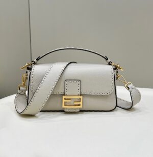 FENDI BAGUETTE