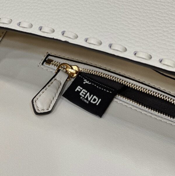 FENDI BAGUETTE