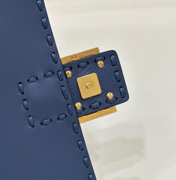 FENDI BAGUETTE