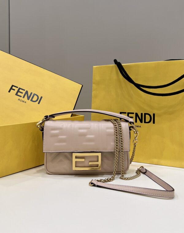 Fendi Baguette Mini