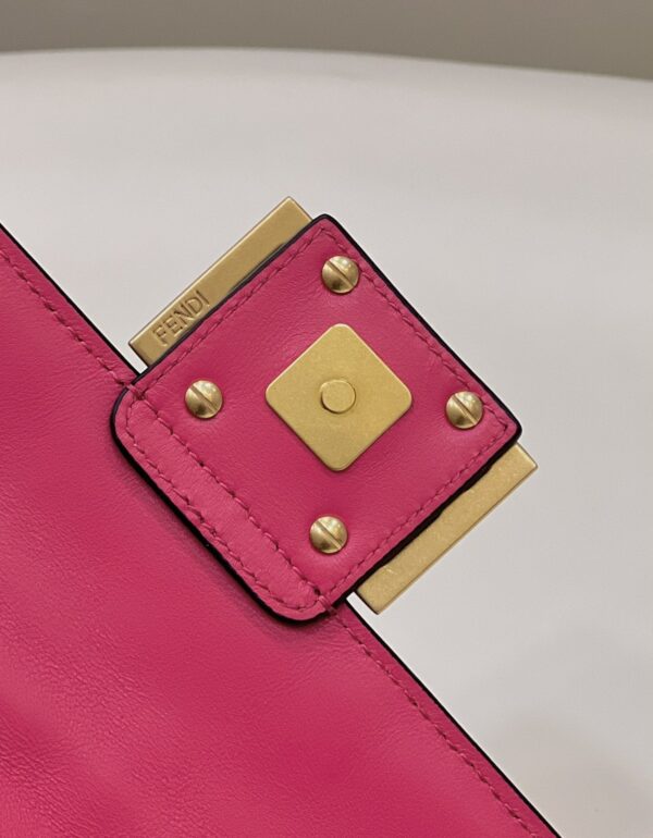 Fendi Baguette Mini