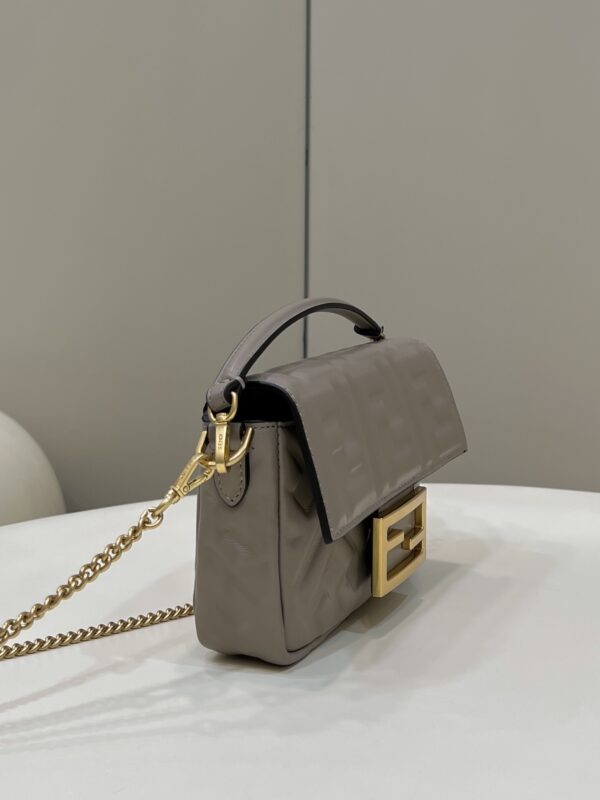 Fendi Baguette Mini