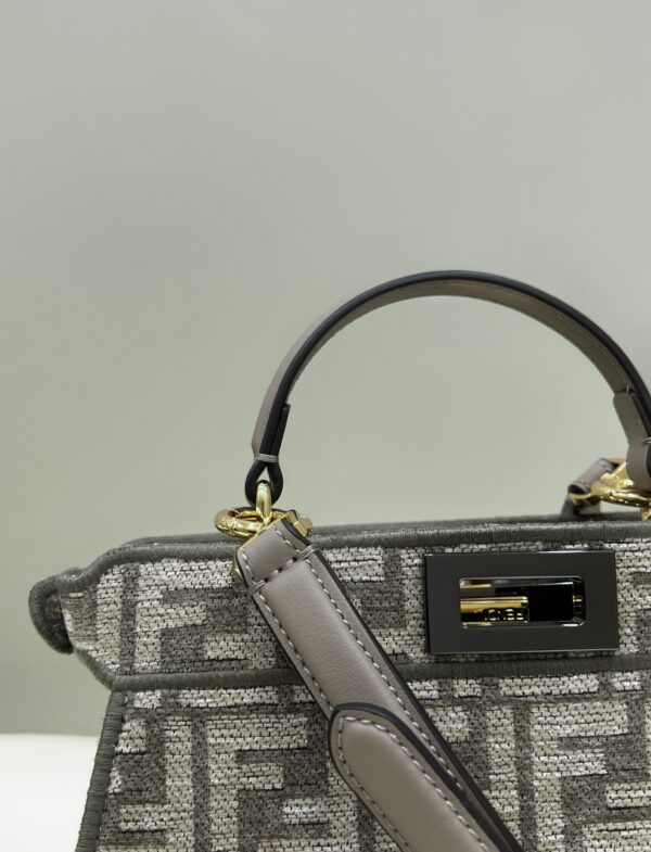 Fendi Peekaboo  Bag