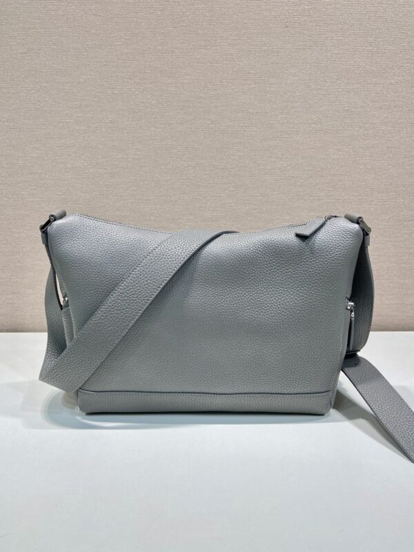 Prada Leather bag with shoulder strap