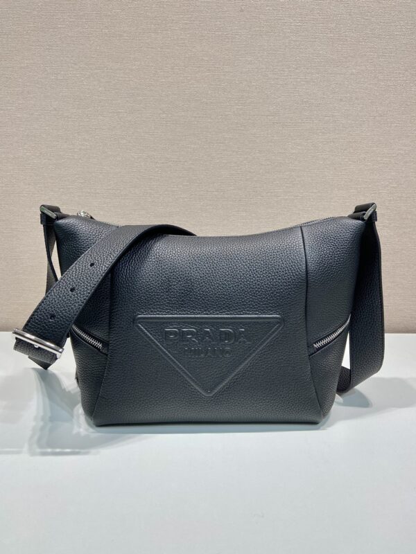 Prada Leather bag with shoulder strap