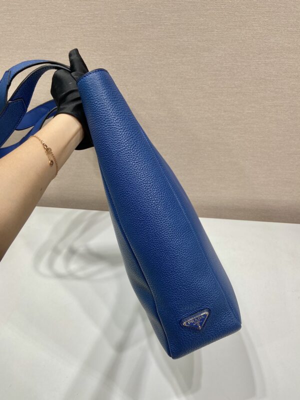 Prada Leather tote bag
