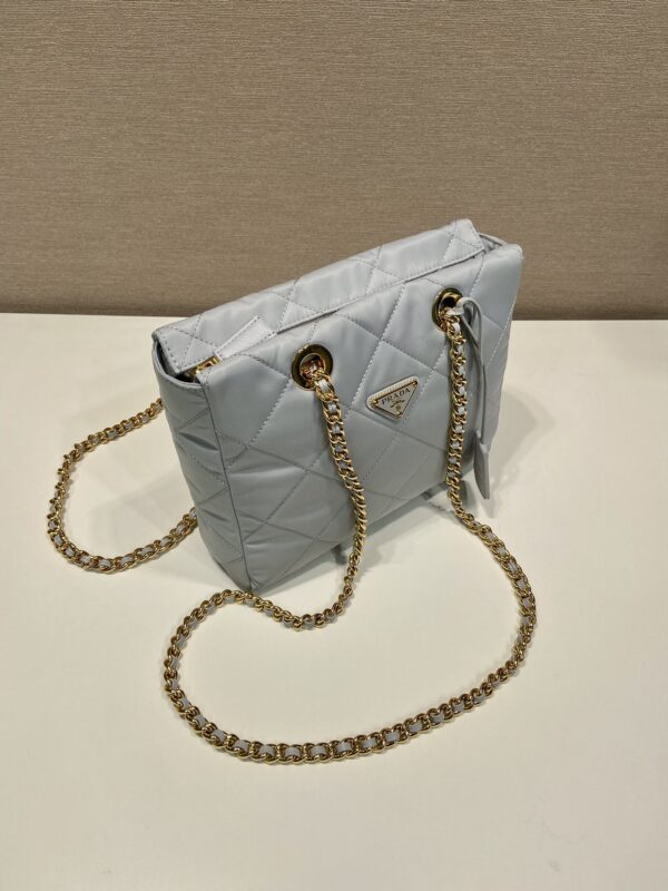 Prada Re-Edition 1995 Chaîne Re-Nylon tote bag