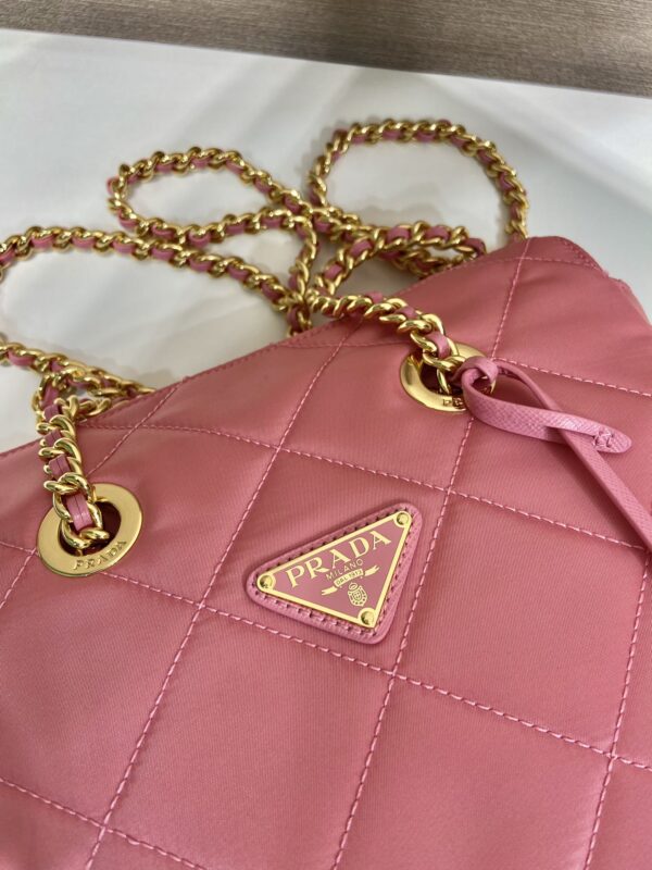 Prada Re-Edition 1995 Chaîne Re-Nylon tote bag