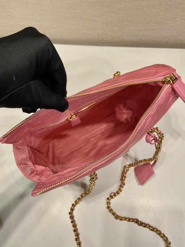 Prada Re-Edition 1995 Chaîne Re-Nylon tote bag