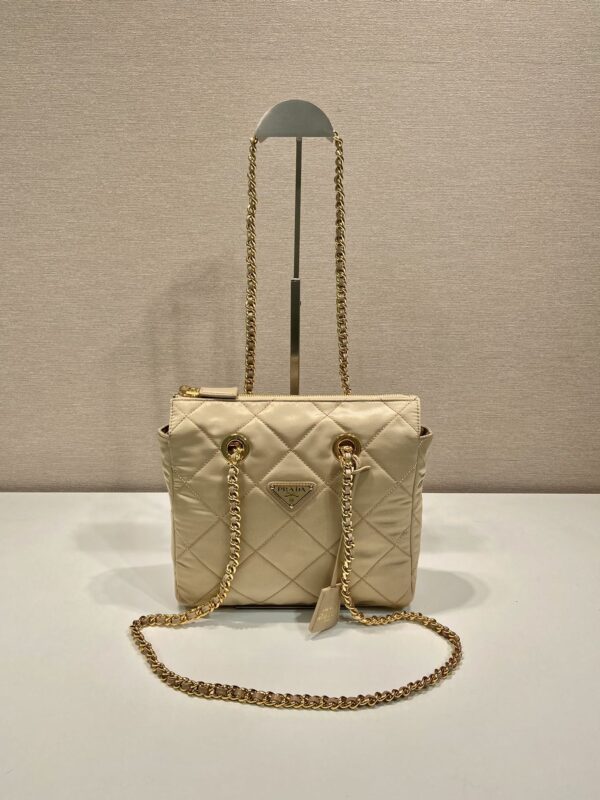Prada Re-Edition 1995 Chaîne Re-Nylon tote bag