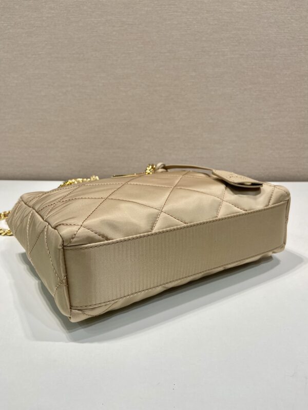 Prada Re-Edition 1995 Chaîne Re-Nylon tote bag