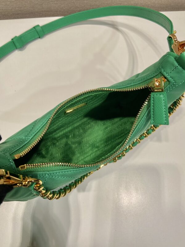 Prada Re-Edition 1995 Chaîne Re-Nylon mini-bag