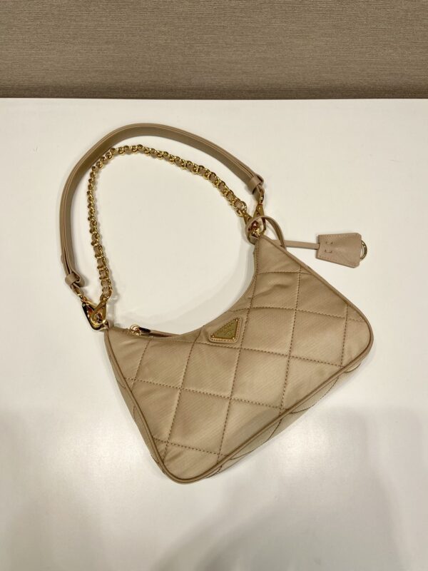 Prada Re-Edition 1995 Chaîne Re-Nylon mini-bag