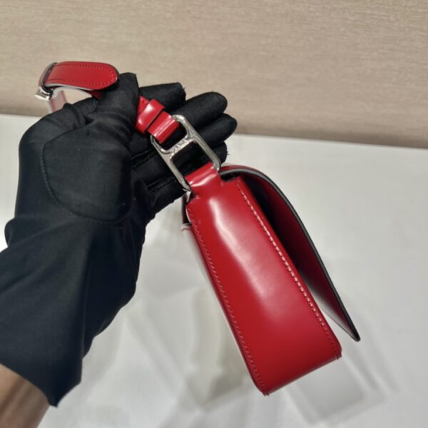 Prada Brushed leather Prada Femme bag