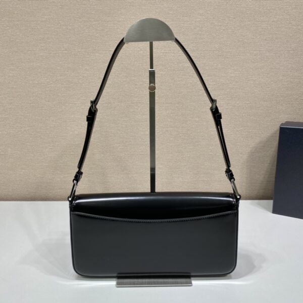 Prada Brushed leather Prada Femme bag
