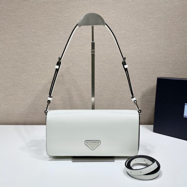 Prada Brushed leather Prada Femme bag
