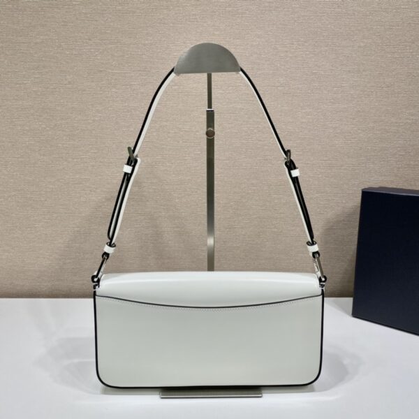 Prada Brushed leather Prada Femme bag