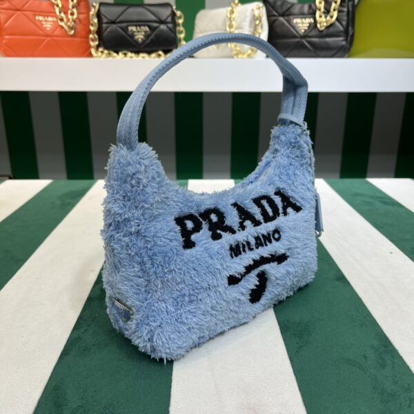 Prada Re-Edition 2000 Hobo Bag