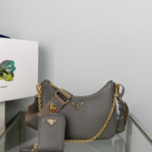 Prada Re-Edition 2005 Saffiano leather bag