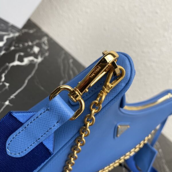 Prada Re-Edition 2005 Saffiano leather bag