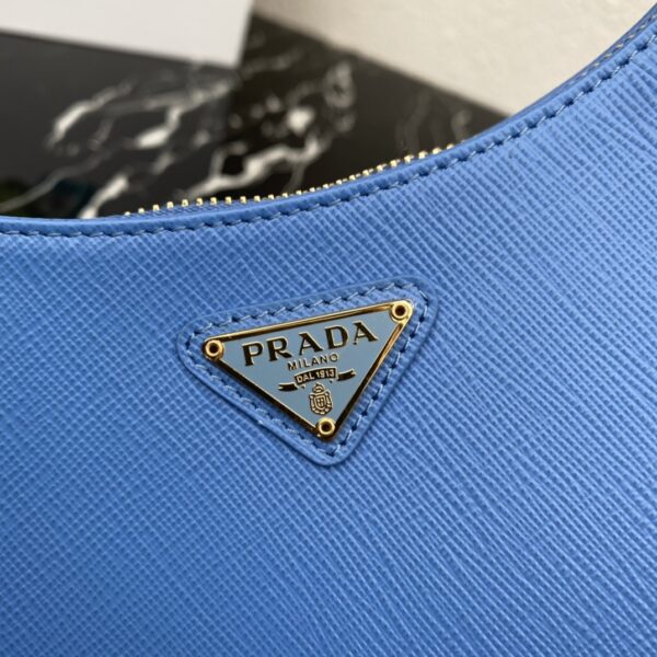 Prada Re-Edition 2005 Saffiano leather bag