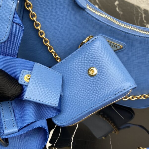 Prada Re-Edition 2005 Saffiano leather bag