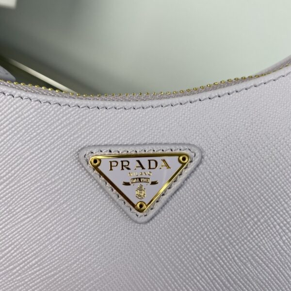 Prada Re-Edition 2005 Saffiano leather bag