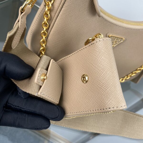 Prada Re-Edition 2005 Saffiano leather bag