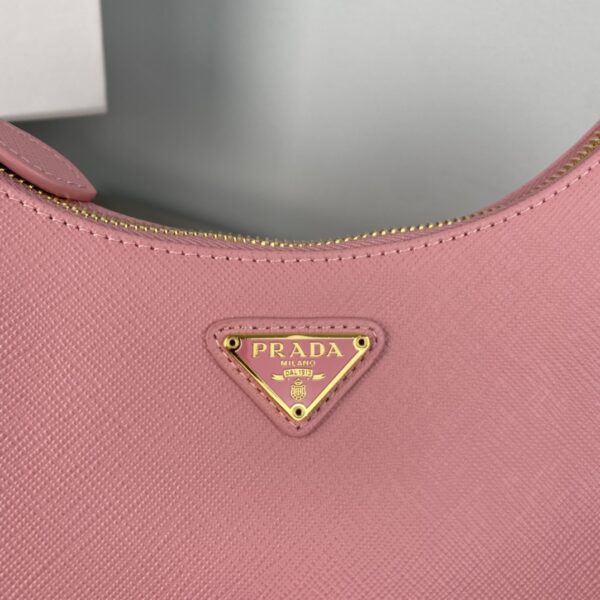 Prada Re-Edition 2005 Saffiano leather bag
