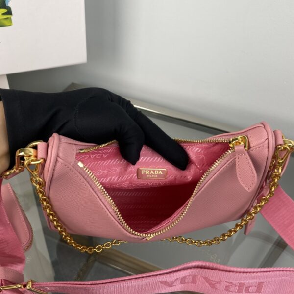 Prada Re-Edition 2005 Saffiano leather bag